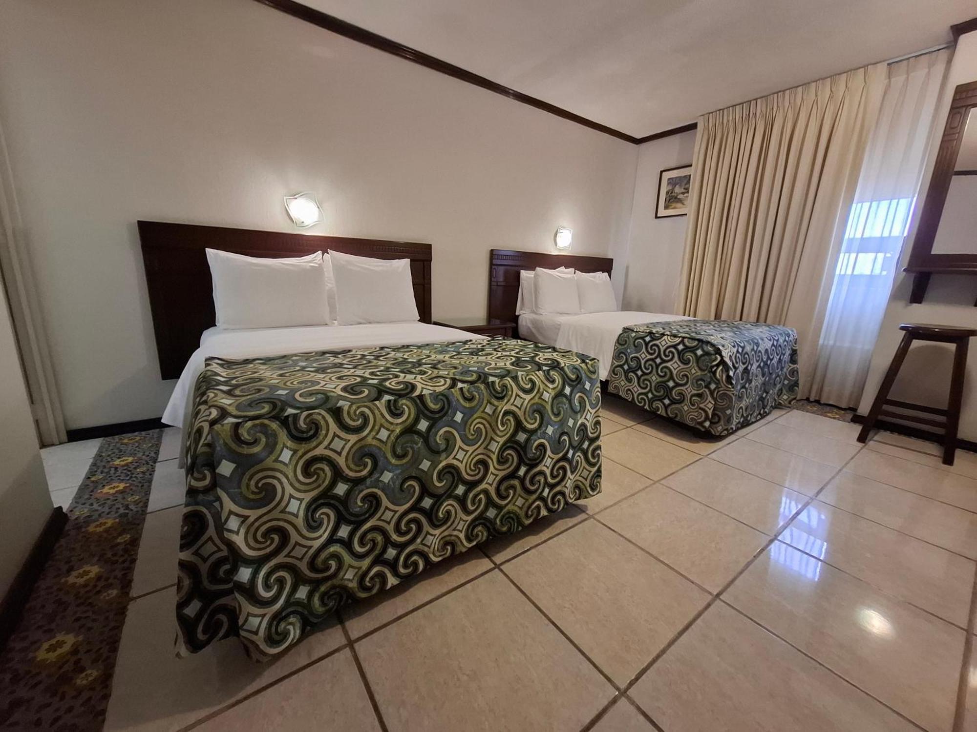 Aristos Puebla Hotel Eksteriør billede